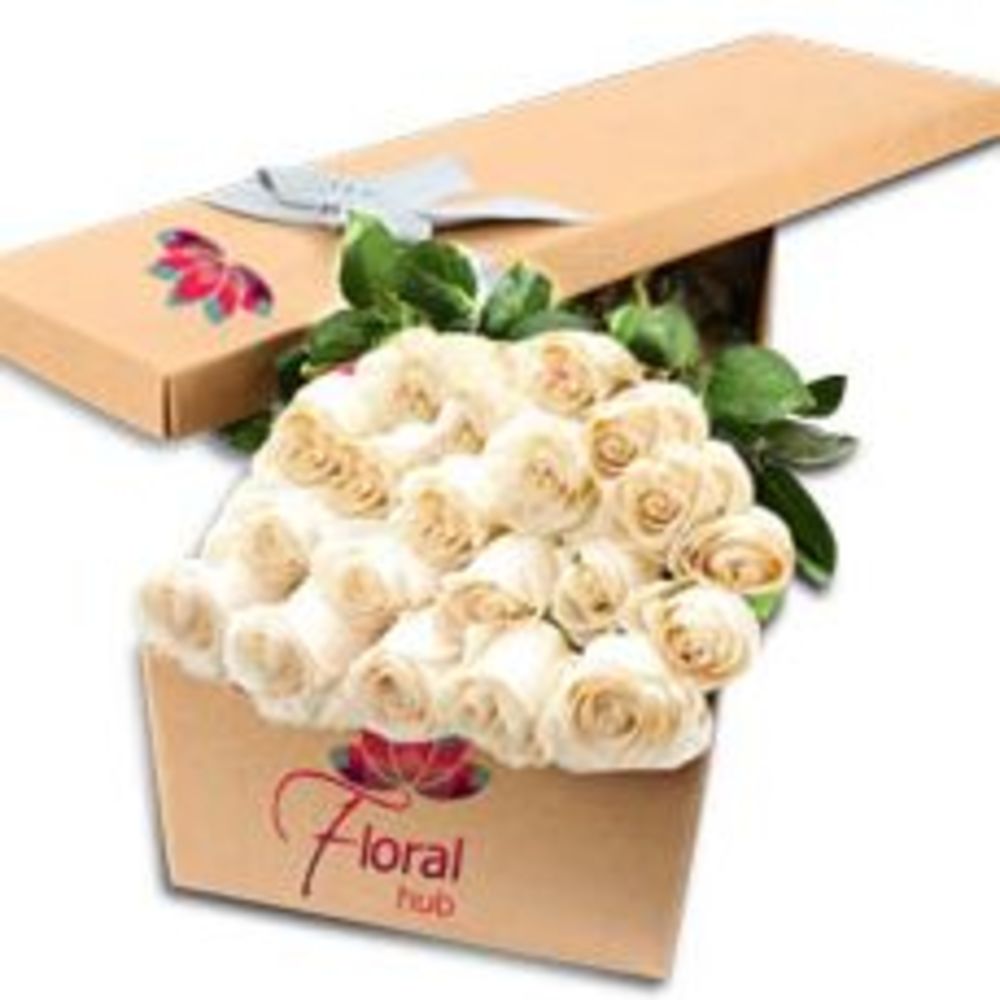 12 White Roses Box